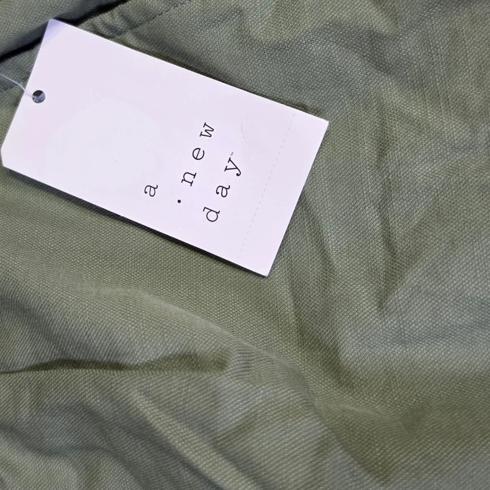 A New Day Olive Green High-Rise Pleated Tapered Pants Size L NWT